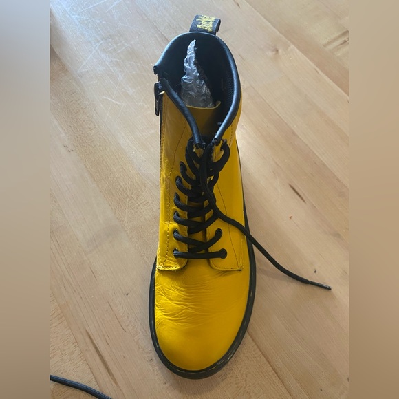 DR.MARTENS YOUTH 1460 LEATHER LACE UP BOOTS - Picture 3 of 8